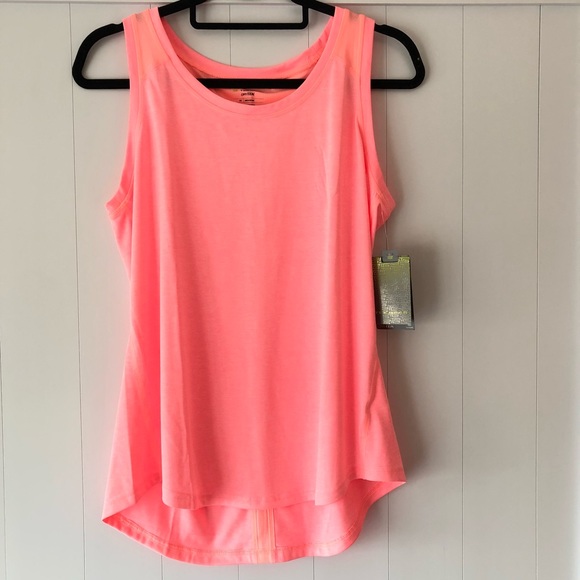 Tek Gear | TWO drytek work out tank tops - Picture 2 of 4